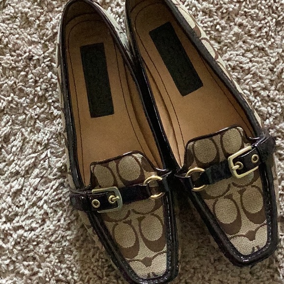 EUC COACH LOAFERS - Picture 2 of 3